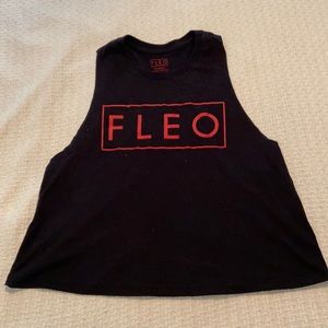 Medium fleo crop tank- black and red